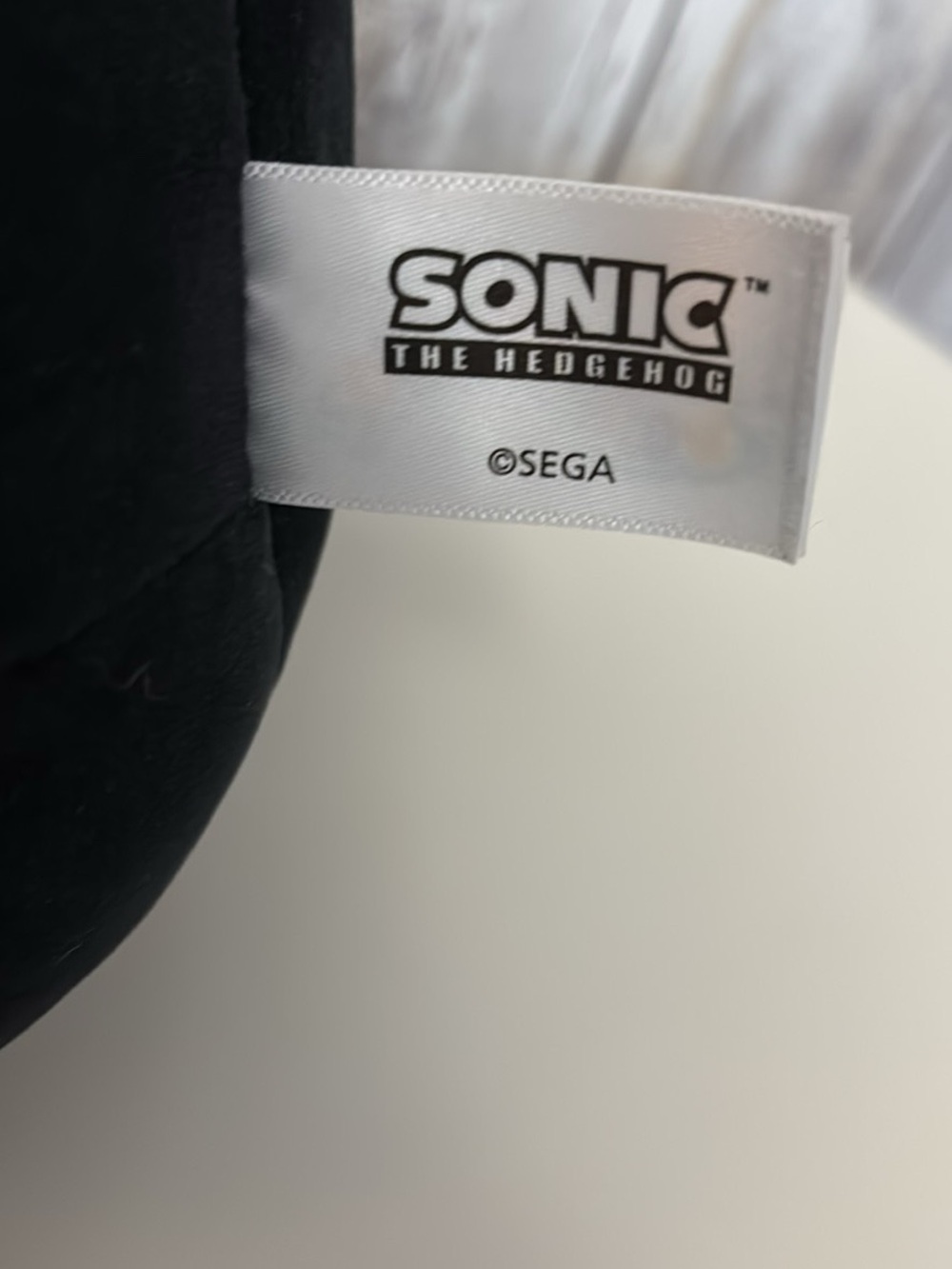 Squishmallows Sonic the Hedgehog Shadow Plush - Picture 4 of 4